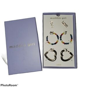 NEW Never Worn Madden Girl Trio Earring Set